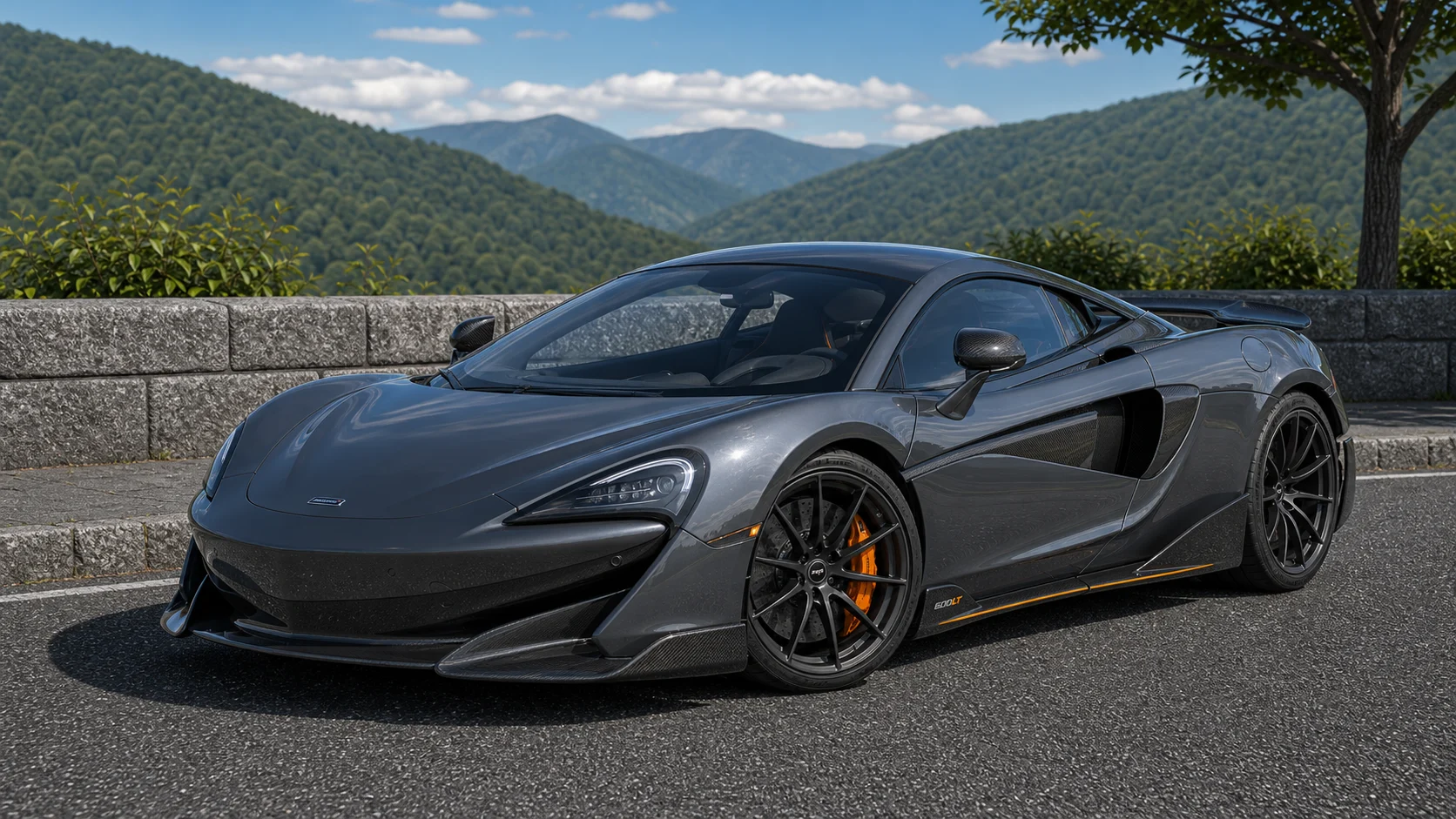 2018 McLaren 600LT Coupé generated display image